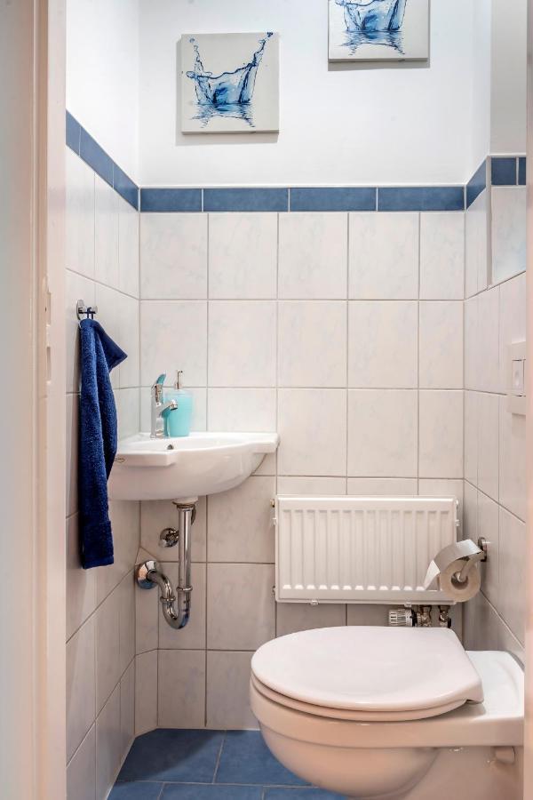 Komfortable Ferienwohnung In Halle Halle  Bagian luar foto